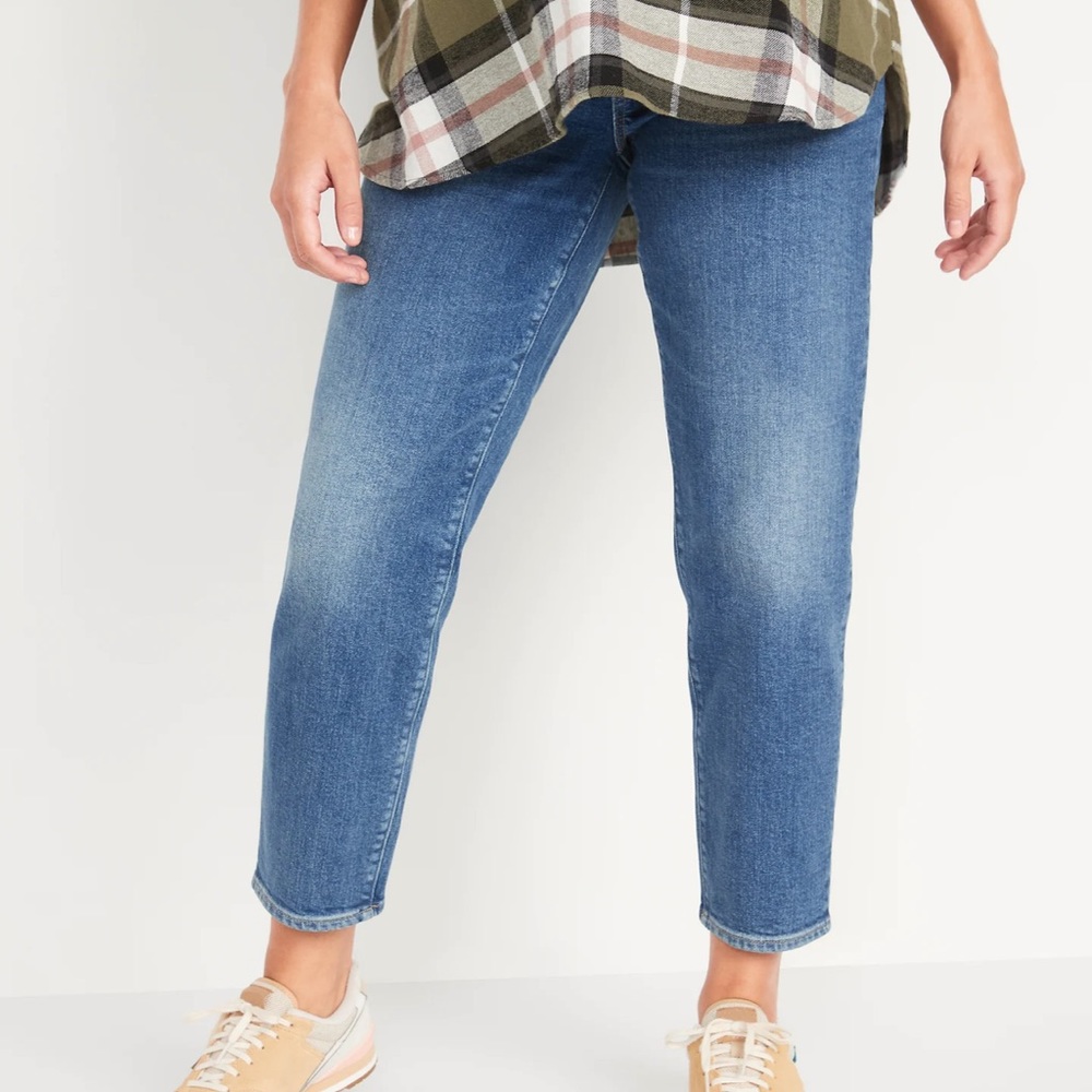 Old Navy Maternity Full Panel OG straight maximum wash Jean